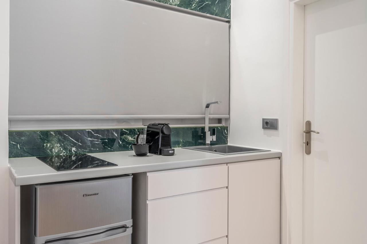 Luxury Studio Apartment Next To The Acropolis Афины Экстерьер фото