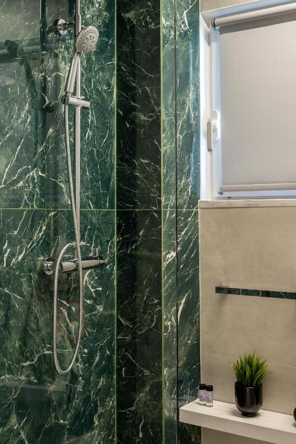 Luxury Studio Apartment Next To The Acropolis Афины Экстерьер фото